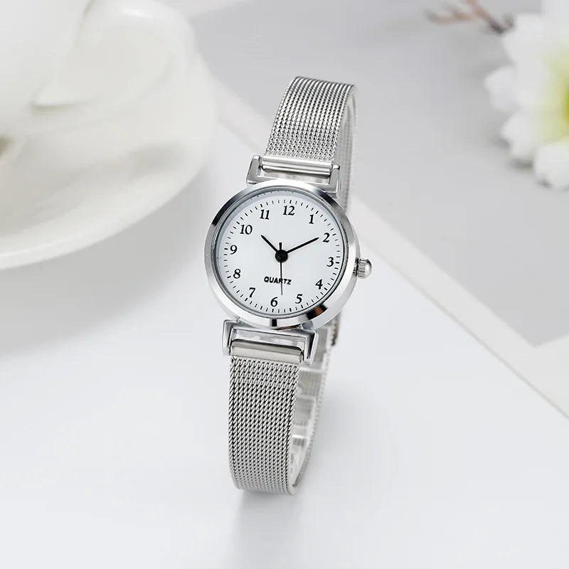 Kleine Armbanduhr 