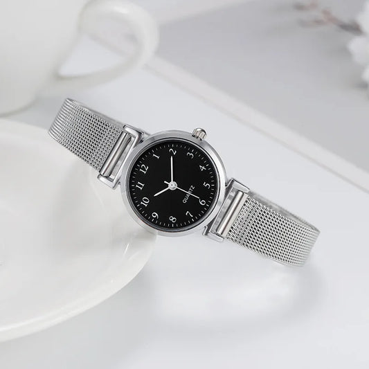 Kleine Armbanduhr 